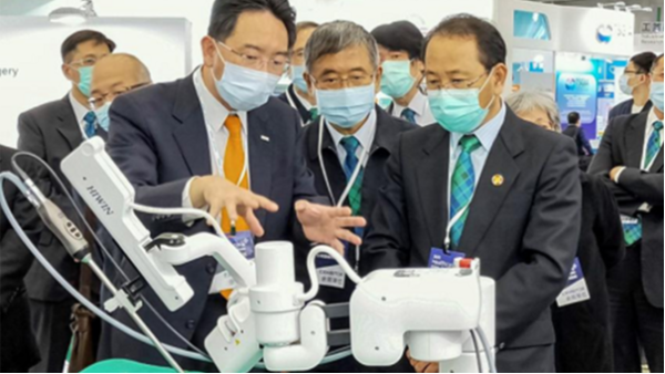 线性蜜桃视频APP下载在医疗用机器人市场的应用成果